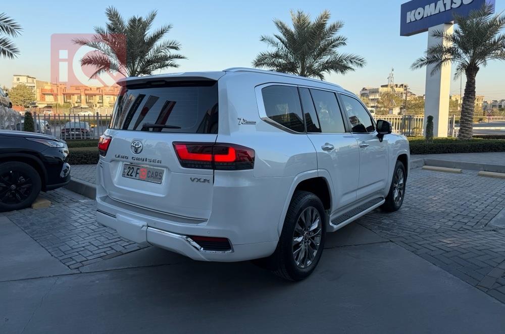 تويوتا لاندكروزر